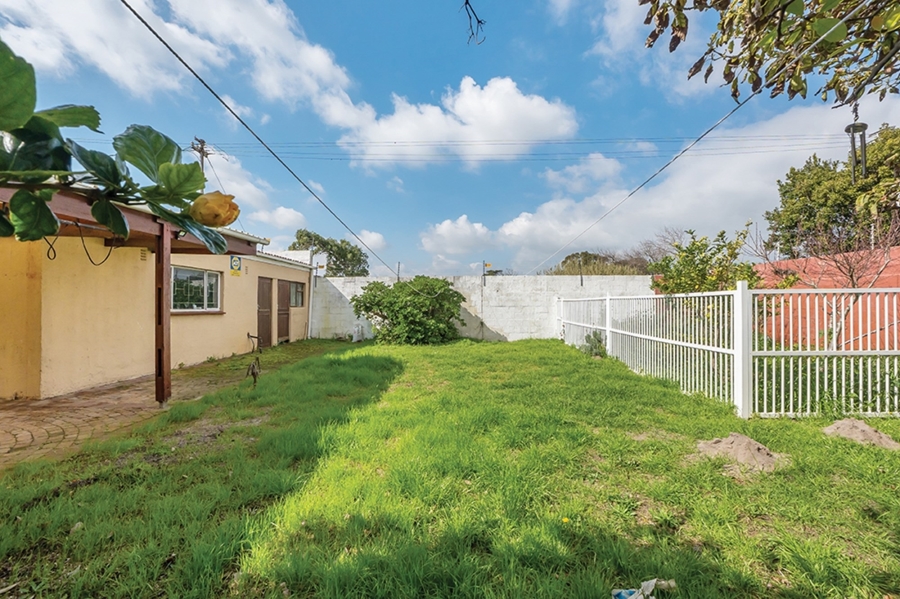 To Let 3 Bedroom Property for Rent in Southfield Western Cape